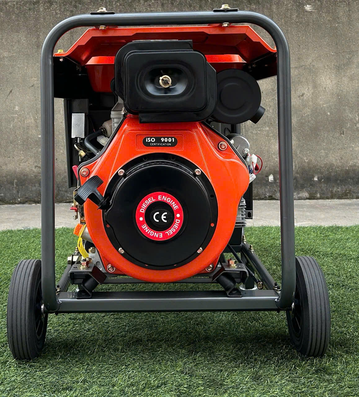 Máy phát điện Diesel Z-KUBOTA model ZKB6800-DXE Máy phát điện Diesel Z-KUBOTA model ZKB6800-DXE